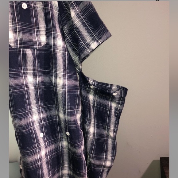 Plaid Top - Picture 3 of 6